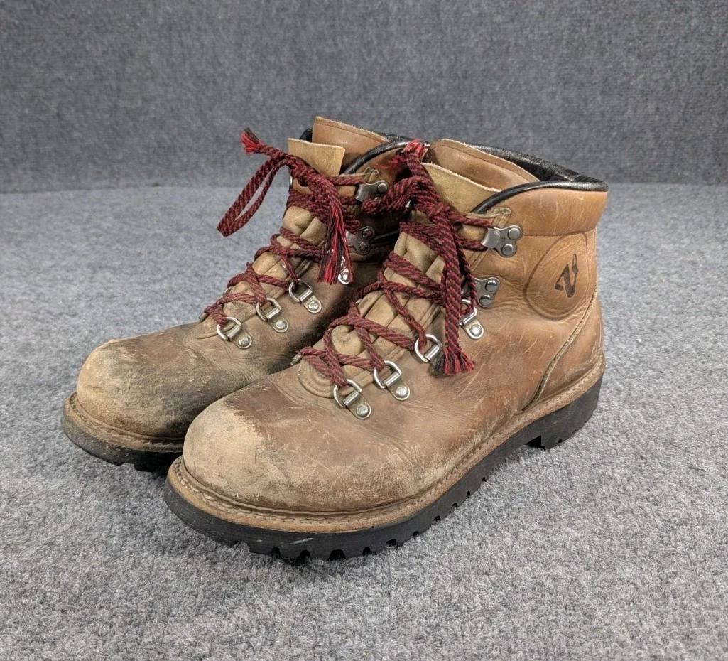 Vintage Vasque Hiking Mountaineering Boots Mens Leather Made ITALY Size 10