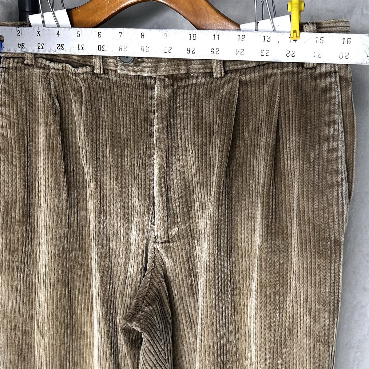 Vintage Plot Australia Brown Corduroy Pants 32x31 Pleated Cuffed Mens View 4