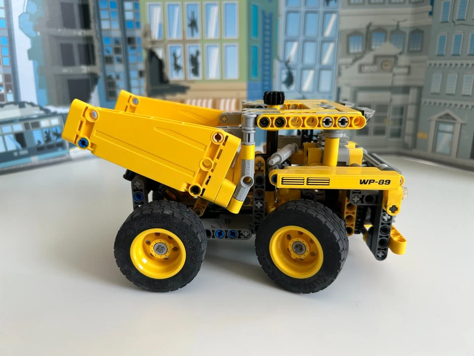 LEGO Technic 42035 Mining Truck, photo 4 of 5