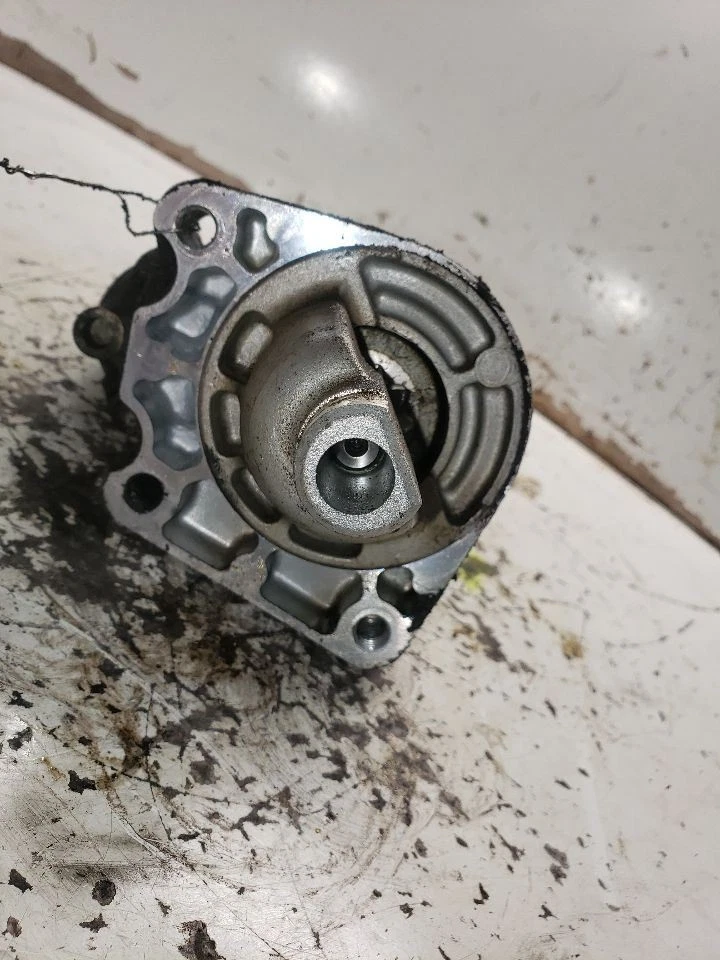 Motor De Arranque Para 06-10 CARAVANA 1341339 Foto 2 de 4