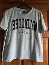 Women  s Round Neck Short Sleeve T-Shirt - Shein Size L 12/14