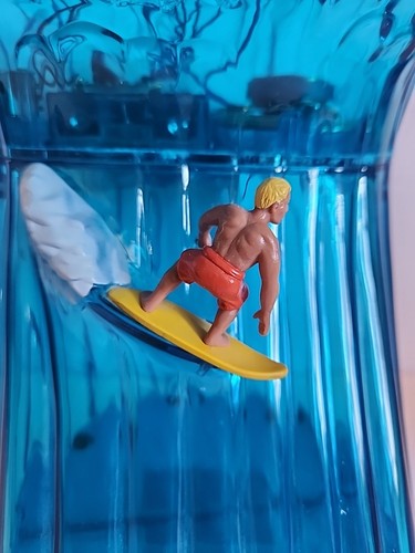 The ORIGINAL WAVE Beach Boys Cookie Jar 2001 Plays 3 Songs Tested Works READ - Picture 10 of 12