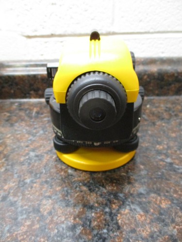 CST/Berger 32X Automatic Construction LEVEL PAL/SAL N Series Level-W/Case - Picture 6 of 9