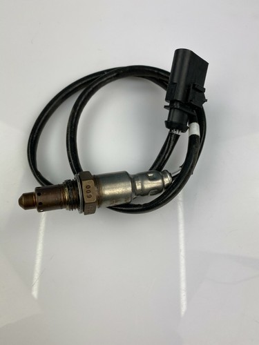 AUDI ORIGINALE LAMBDASONDE HINTER DEN KATALYSATOR 8W0906265N