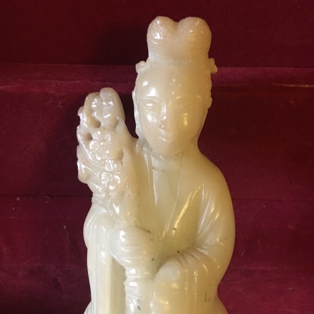 Vintage Chinese Hand Carved White Jade Woman God Figure Statue Flower