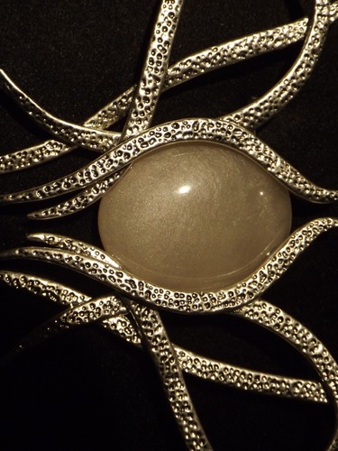 Noble Collection The Brooch of Galadriel Silverplate c 2013 The Hobbit LOTR - Picture 4 of 14
