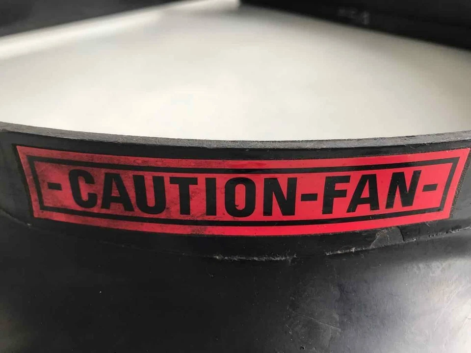 Cubierta del ventilador del radiador Ford Explorer 1995 4,0 L E52A 8146-FA usada Foto 4 de 4