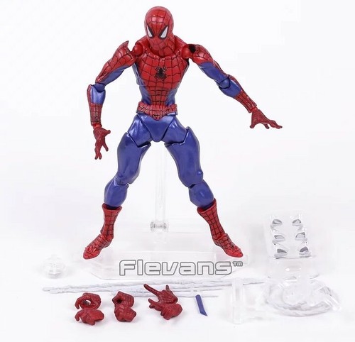 Figurine Spiderman articulée avec accessoires revoltech amazing 16 cm - Foto 5 di 9