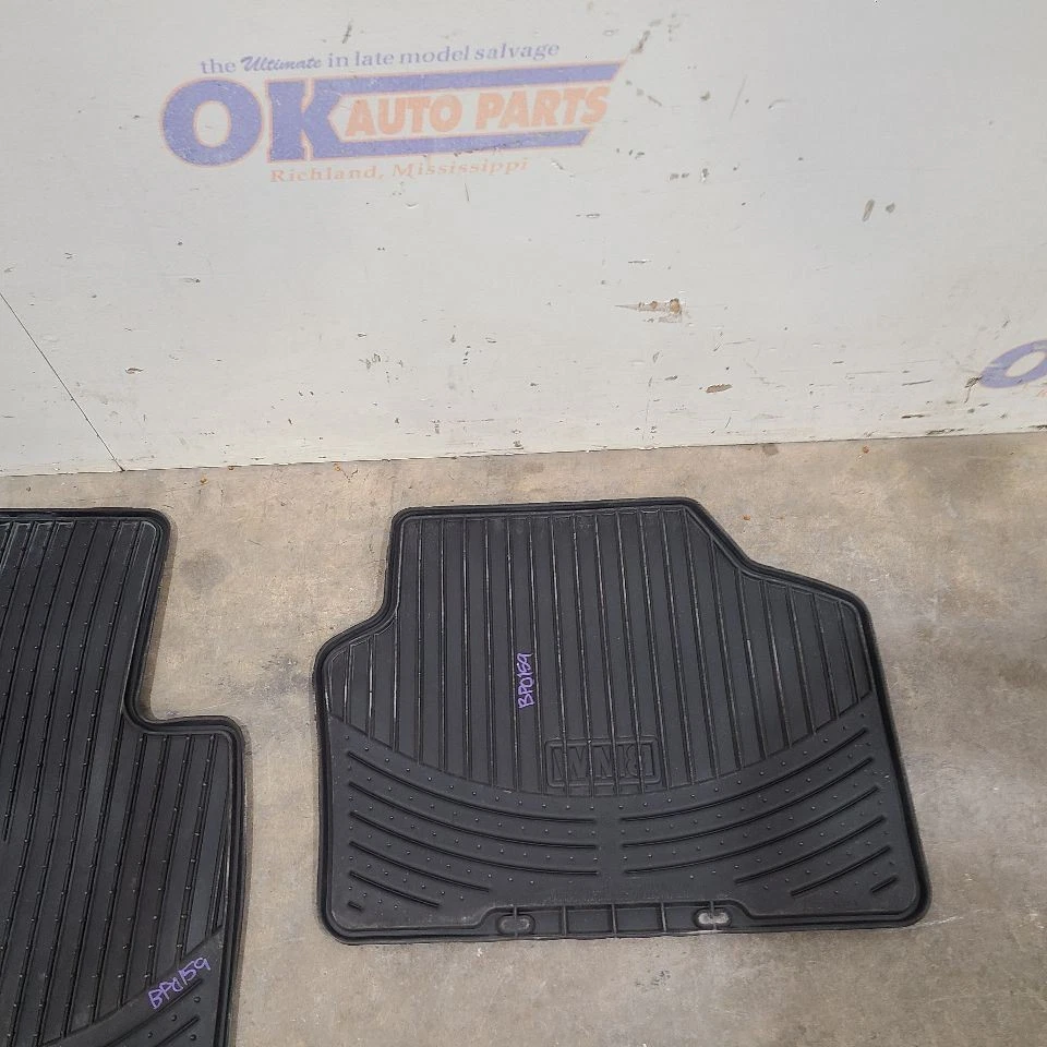 11 2011 BMW Z4 JUEGO ALFOMBRILLAS GOMA DELANTERAS NEGRO Foto 4 de 4