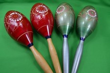 2 Sets of Maracas Music Noise Makers,Shaker,Wooden,Hand Carved Floral Design