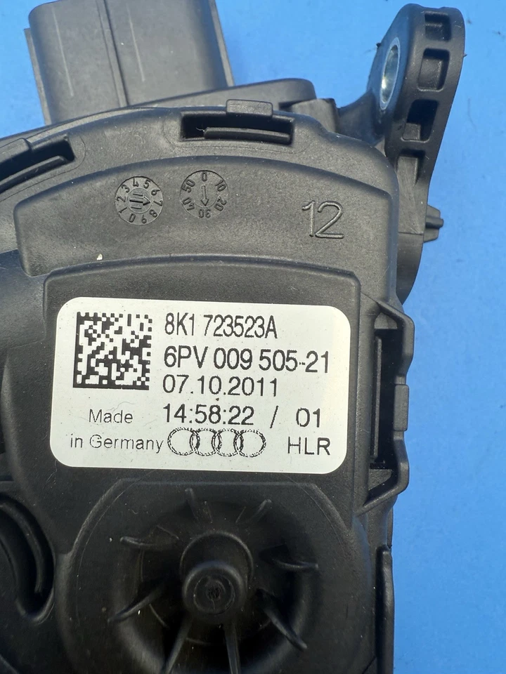2008-2017 AUDI 8R Q5 A4 A5 A6 A7 S4 S5 S6 GAS ACCELERATION PEDAL 8K1723523A OEM - Image 3 of 4