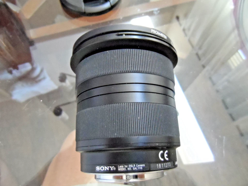 SONY DT-77MM LENS PROMASTER UV 4.5-5.6 MODEL NUMBER SAL1118 CLEAN - Image 2 of 4