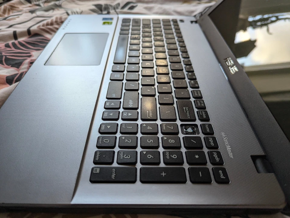 Asus X550L laptop - Image 3 of 4