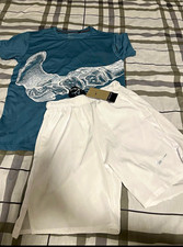 Nike Herren Set M: blaues Grafik T-Shirt Kurzarm + weiße Shorts Tunnelzug