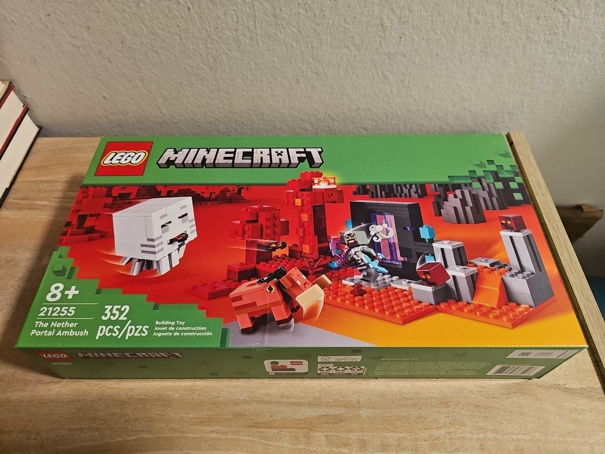 LEGO Minecraft: The Nether Portal Ambush (21255) New In Box