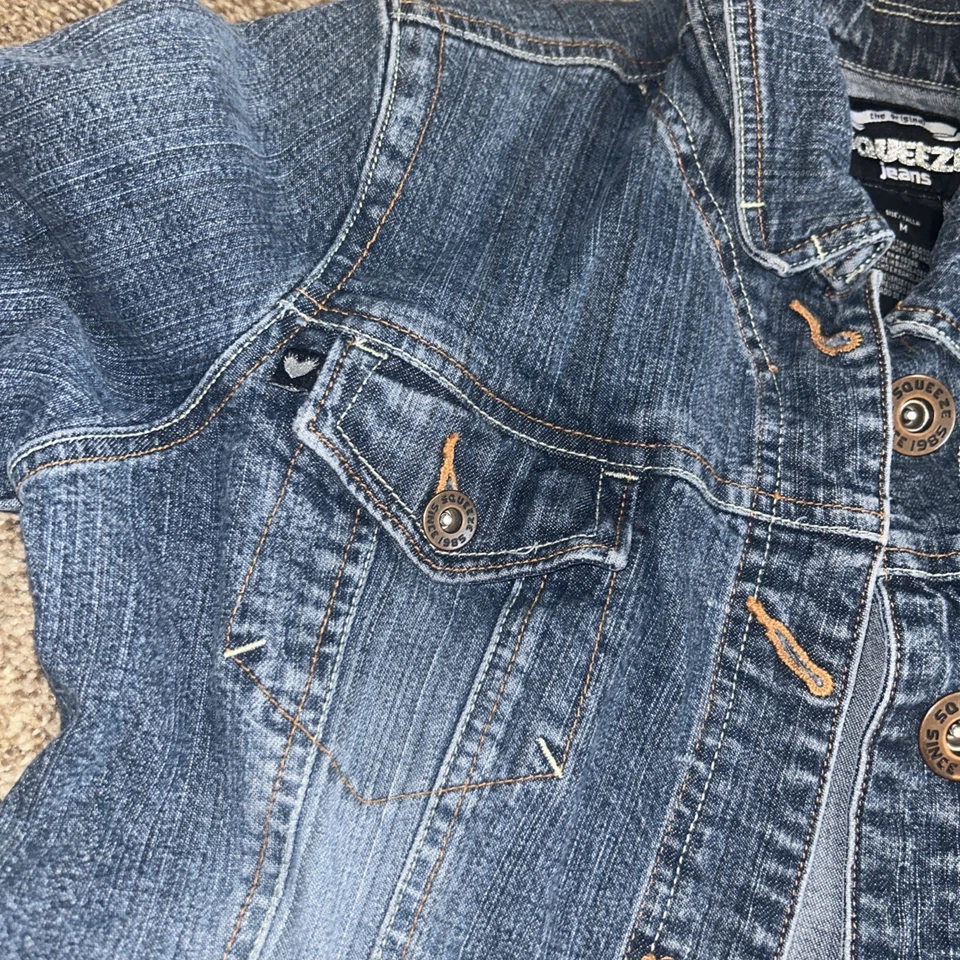 Vintage Squeeze Denim Jacket Womens Size medium Blue Jean Trucker 90s 80s Retro - Image 3 of 4