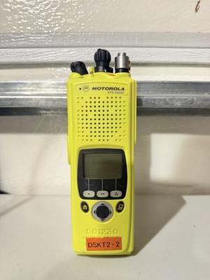 Motorola XTS 5000R Model H18UCF9PW6AN P25 700/800 MHz Portable Radio LOT OF 134