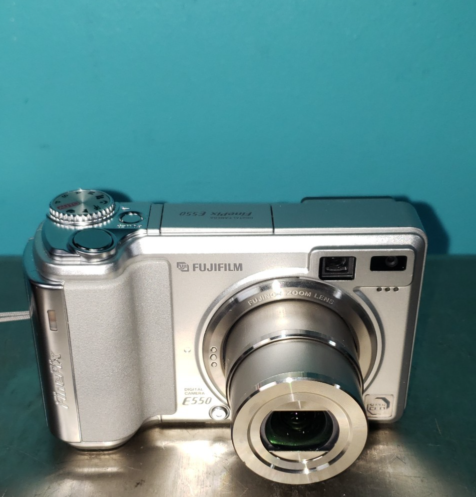Fujifilm Finepix E Series E550 6.3MP Digital Camera - Silver for