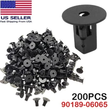 200PC 13mm Push Type Truck Car Fender Bumper Trim Fastener Clips Retainer Rivets