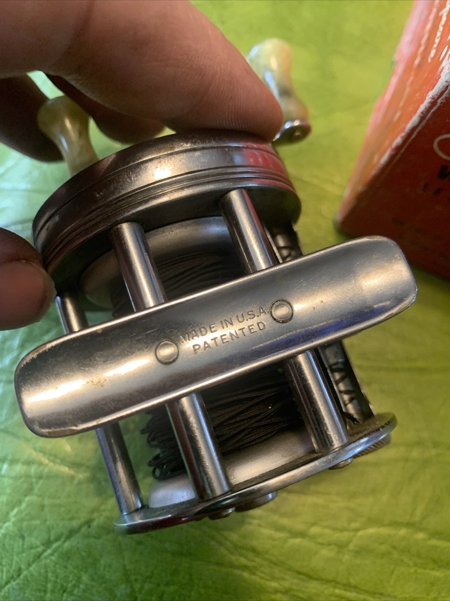 Vintage Shakespeare 1920 Wondereel Model FK Fishing Reel