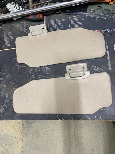 00-05 Ford Excursion Tan Secondary 2rd Rear Dual Sun Visors Pair Set Brown Oem - Foto 2 di 13