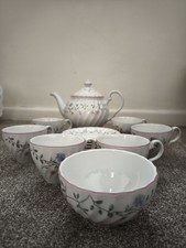 Johnson Brothers Summer Chintz Complete Tea Set