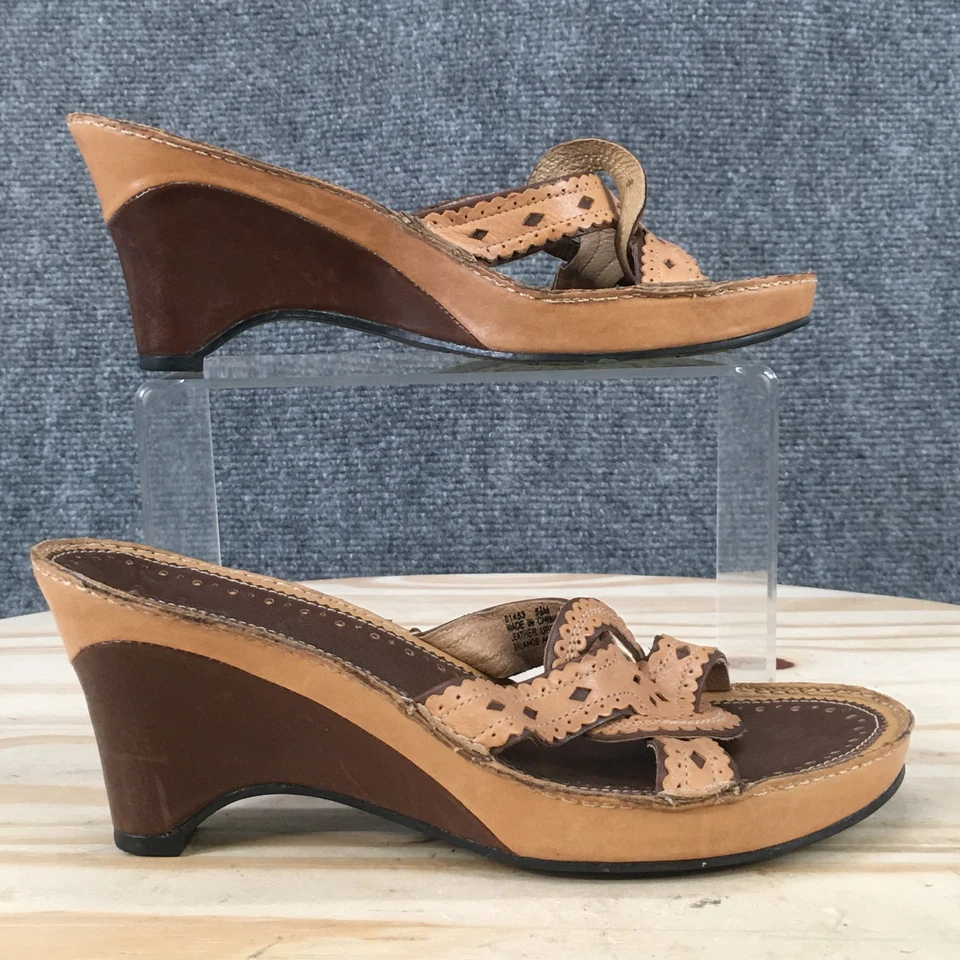 Sandalias Indigo by Clarks para mujer 5,5 M de cuero marrón deslizable punta abierta tacones de cuña Foto 2 de 4