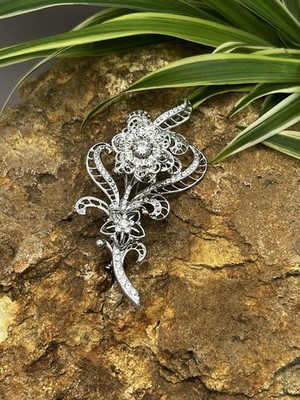 Vintage Avon Flower Trembler Brooch Silver Tone Rhinestone Floral Pin