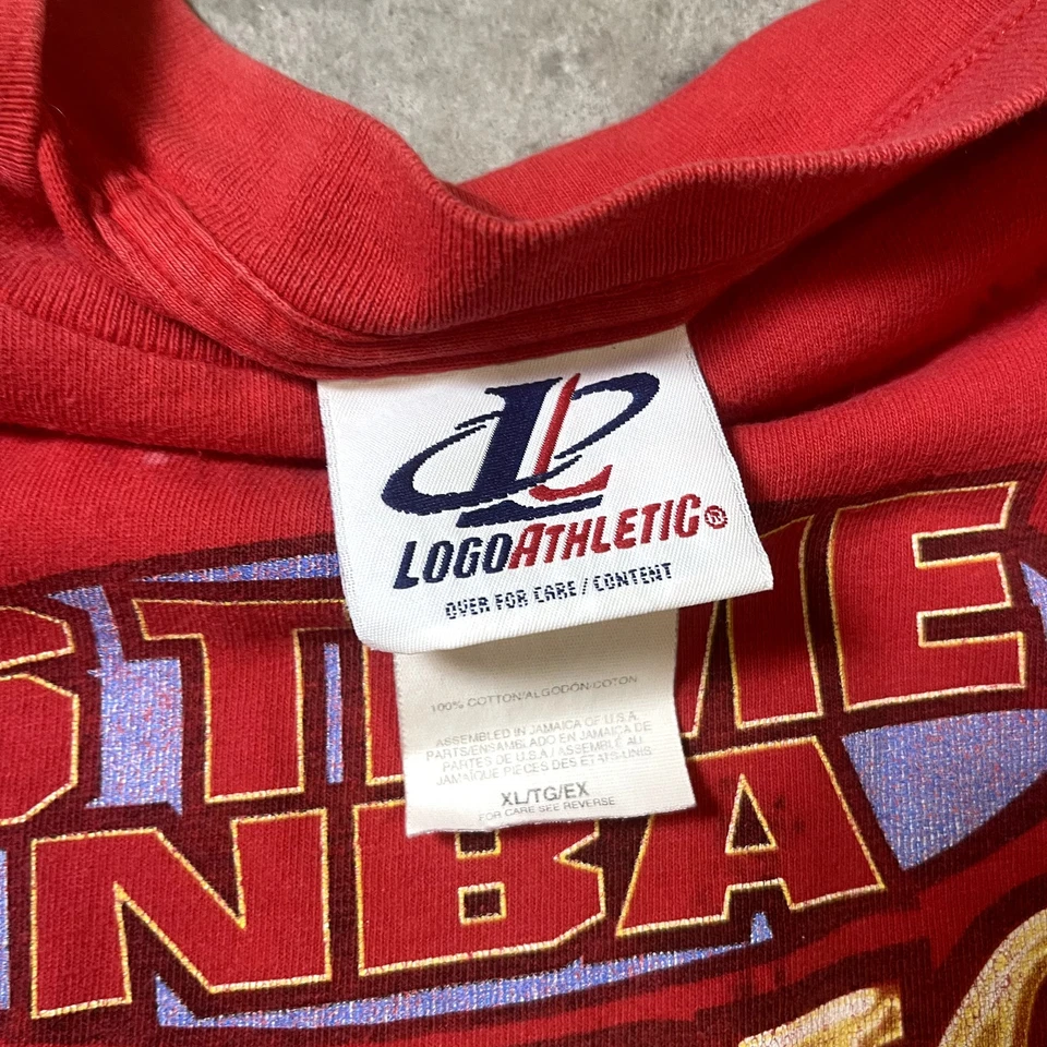 Camiseta vintage 1998 logotipo atlético Chicago Bulls Champions Foto 2 de 4