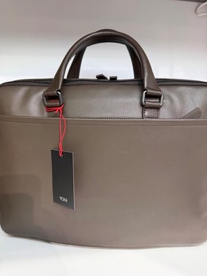 NEW Tumi OAKFIELD 100% Leather 15.5” Large Laptop Briefcase - JAVA