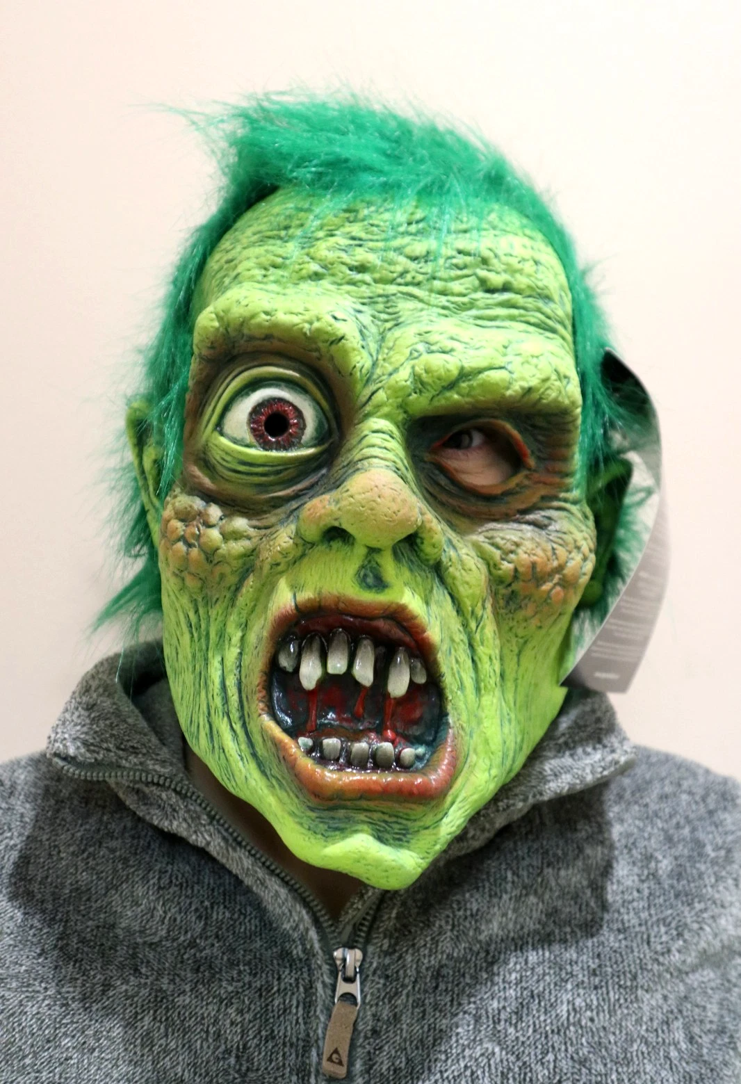 Monster Zombie Hunchback Creature - Zagone Studios "Igor" Horror Hotel Mask