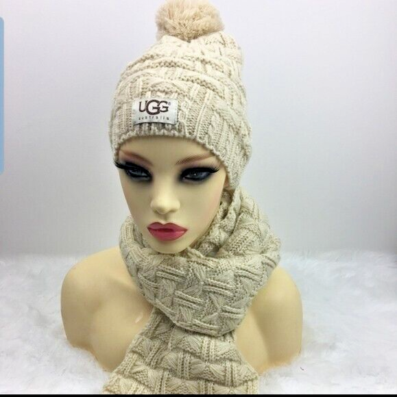 UGG Winter Beanie Hat and Scarf Set NWT