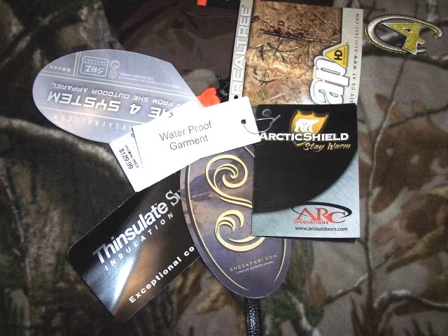 Womens Camo Vest Insulated Vest C4 Pants Match Waterproof Realtree Vest $130 Med - Image 3 of 4