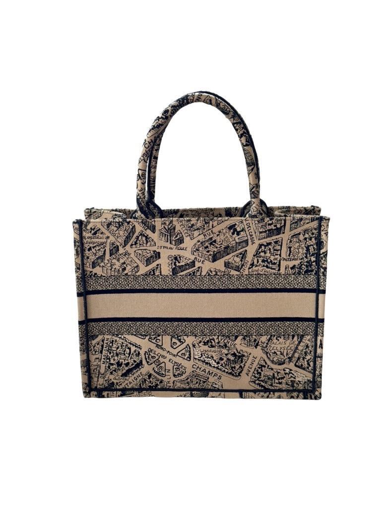 バッグ Christian Dior Book Tote (Plan de Paris) Christian Dior Book Tote Bag, Plan de Paris Canvas, White