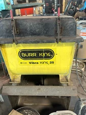 Burr King 2.5 Cubic Feet Vibra King 25 Vibratory Chamber