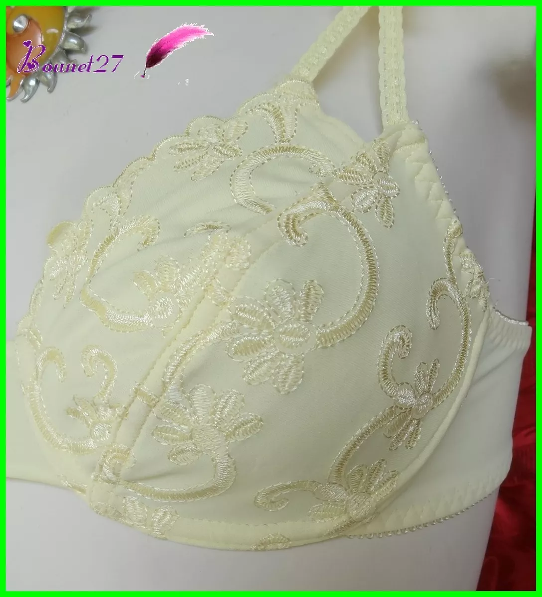 Soutien Gorge MIRIALE Jaune Pale avec de la Broderie Taille 90B