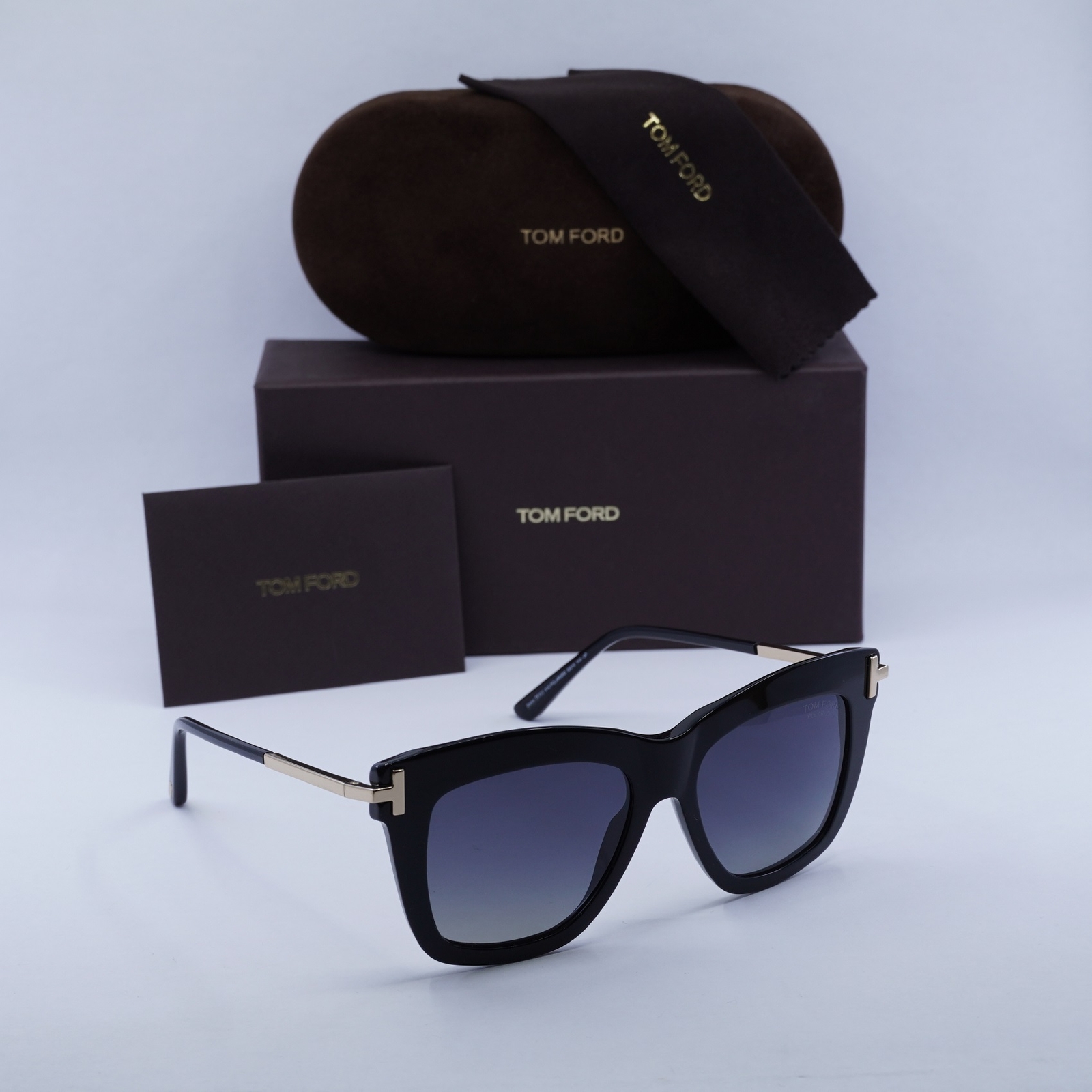 TOM FORD FT0822 01D Black Rose Gold Polarized Gradient Smoke Sunglasses 52-16-140