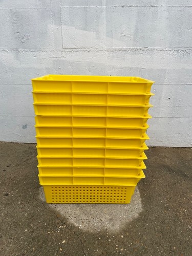 10 x Plastic Nestable Stacking Boxes Storage Tote 600 x 400 x 200mm Yellow - Picture 5 of 5