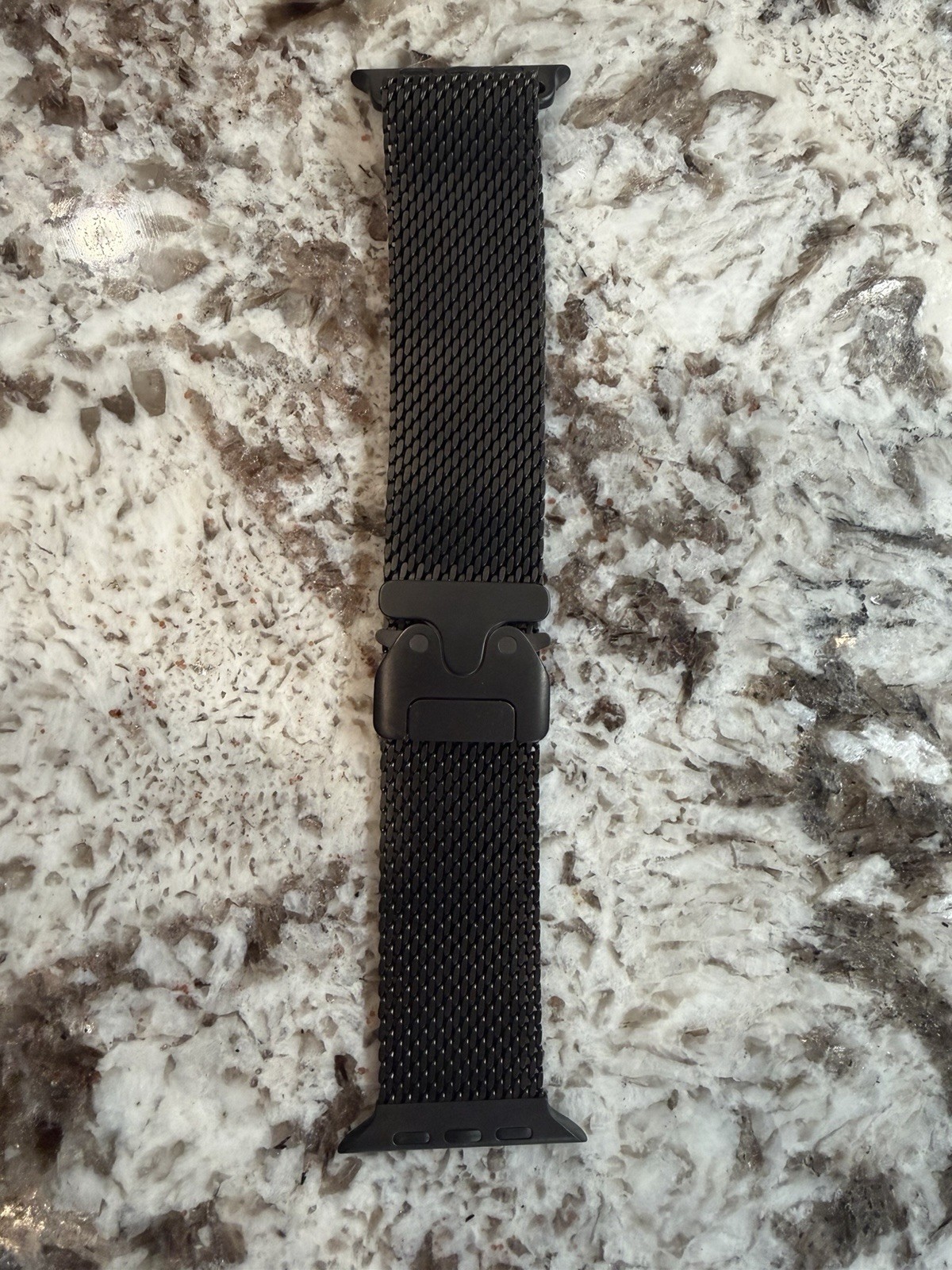 Apple Watch Band 49mm Black Titanium Milanese Loop, large- Excellent