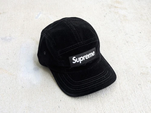 Casquette de camp Supreme Velvet noir FW18 5 panneaux BOGO boîte logo velours