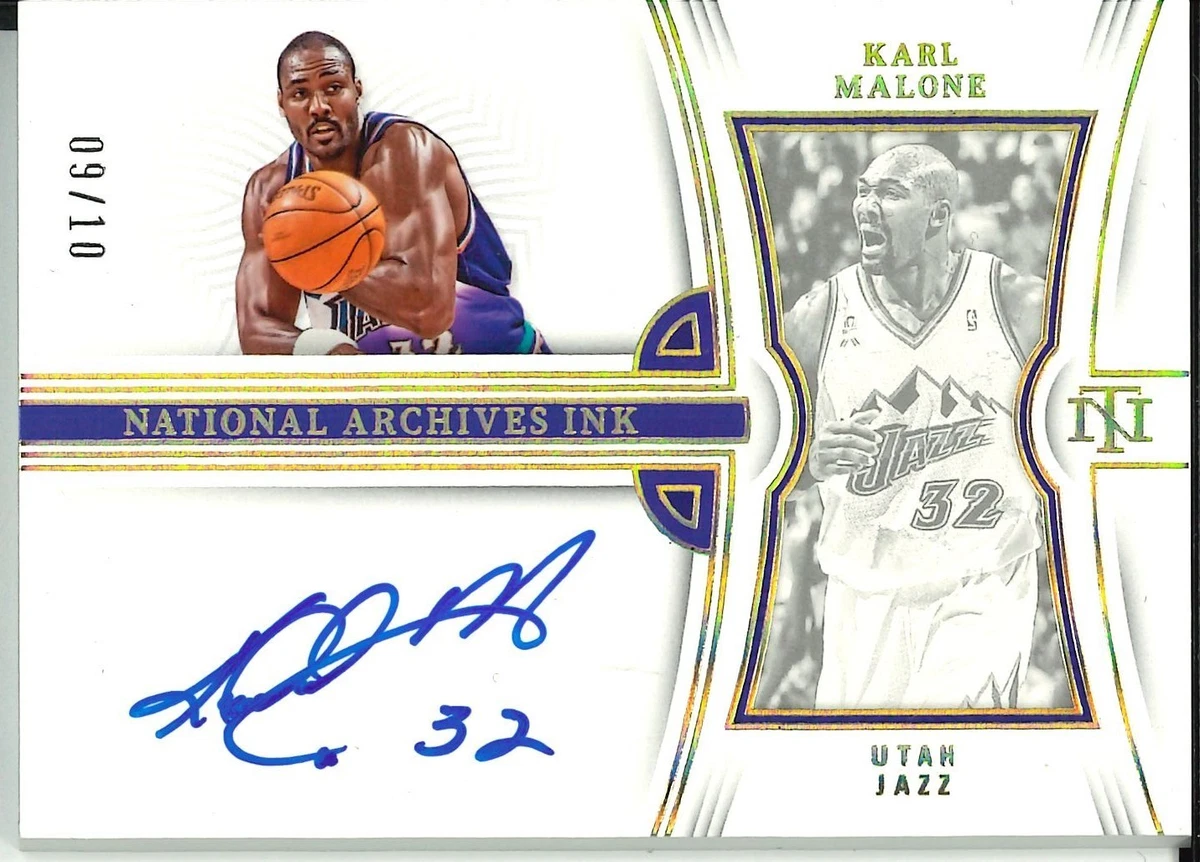 Karl Malone Basketball Autographed ungraded Sports Trading Cards