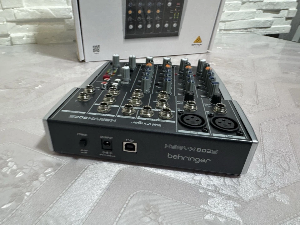 Behringer XENYX 802S Premium-Analogmixer mit USB - Bild 3 von 3