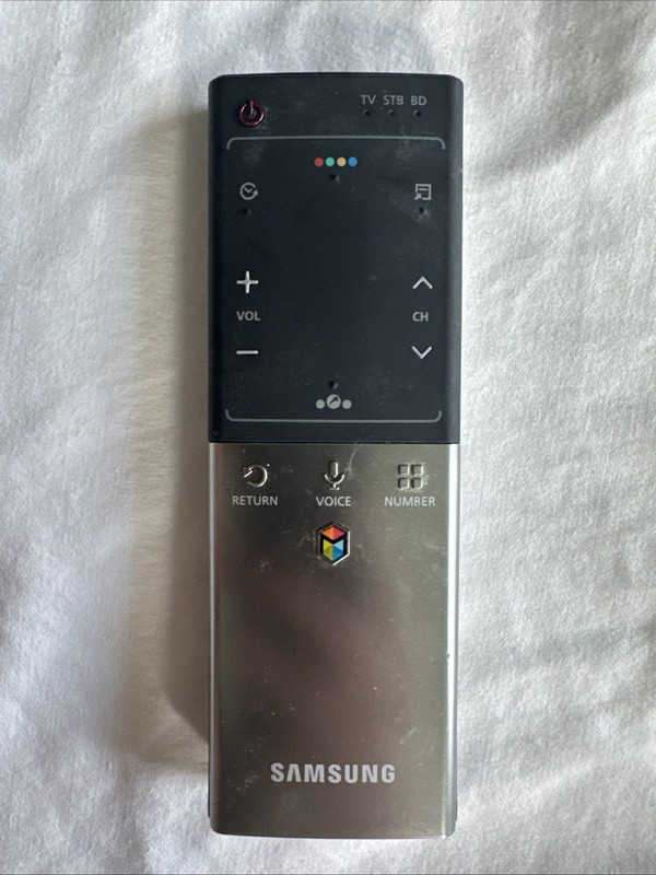 Original GENUINE OEM Samsung AA59-00626A Voice Remote RMCTPE1 Smart TV