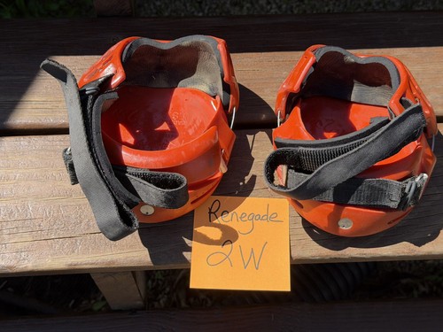Renegade Hoof Boots Size 2W