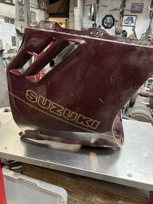 Suzuki Katana GSX1100F Bauchwanne Verkleidung OEM unten/unten