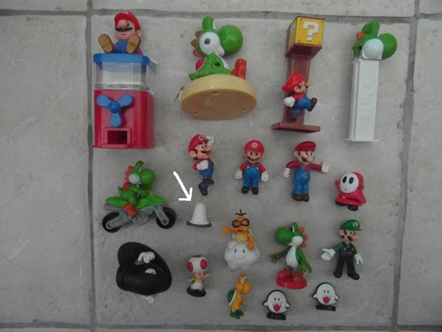 lot de 17 figurines MARIO BROS de NINTENDO dont MAC DO
