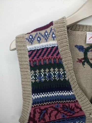 Vtg Sweater Vest Button Up Women's Size Medium M GW Division of Graff Grandma - Picture 5 of 8