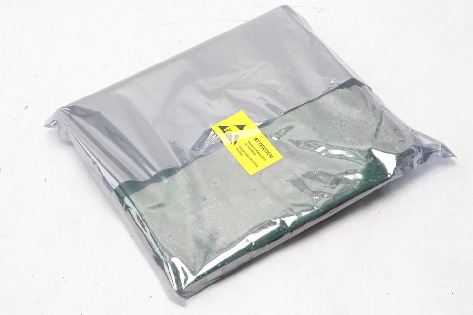 New Intel S1200V3RP Server Board s.1150 DDR3 G62251-407 Station Motherboard HS - Image 2 of 3