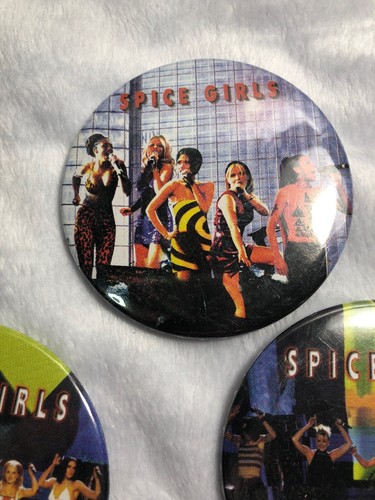 Spice Girls 2.5” Button Pin Set Pop Star Band Lot Group - Picture 5 of 9