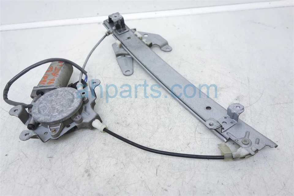 Nissan Altima 1994-1997 puerta trasera izquierda motor regulador ventana eléctrica Foto 3 de 4